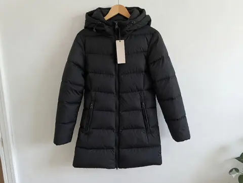 Женский пуховик Zara, размер M, чёрный, новый с биркой